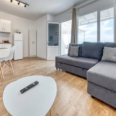 Sunlit Paradise House Puerto del Carmen (Lanzarote)