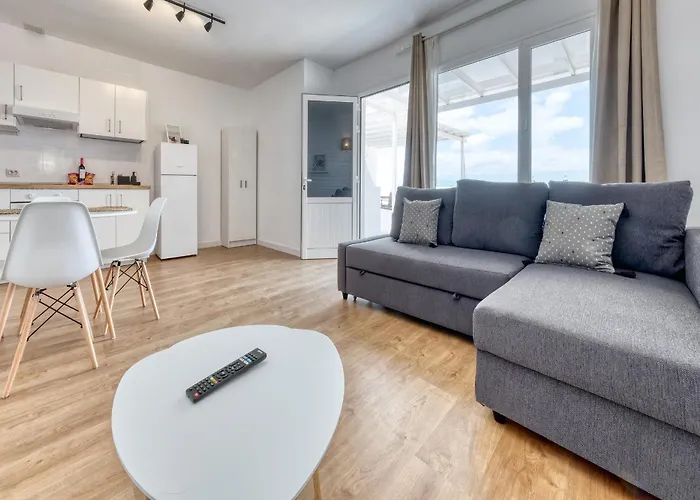 Sunlit Paradise House بويرتو ذيل كارمين